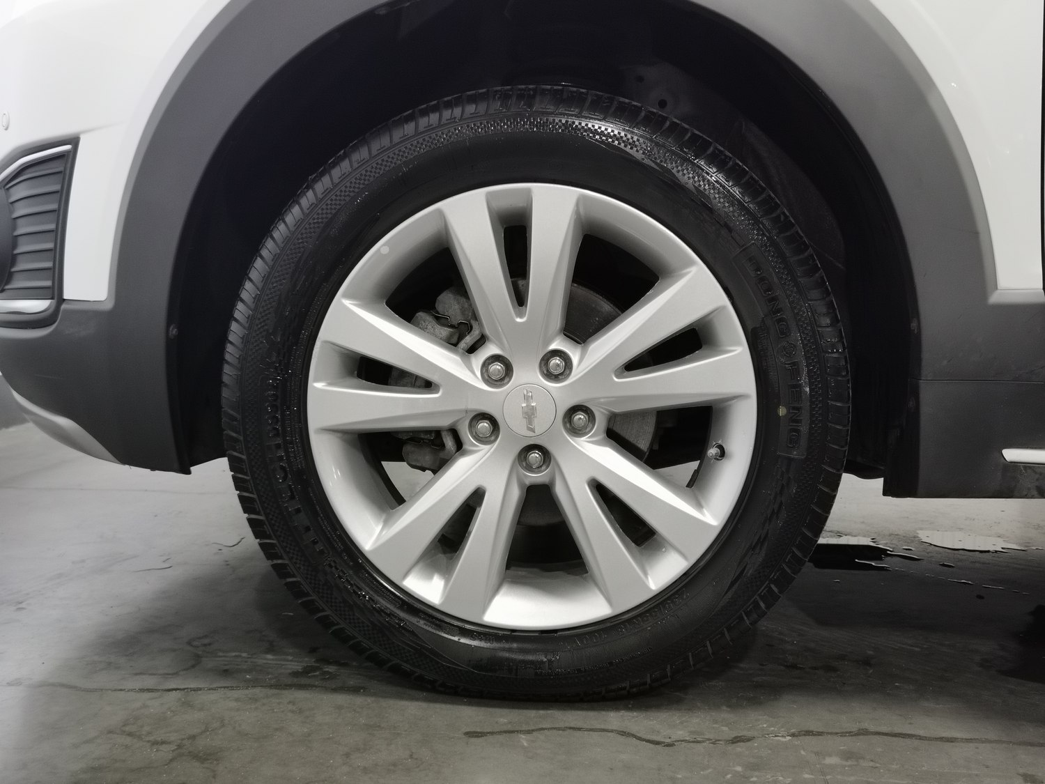 Used Chevrolet Captiva 2014 2.4 AT