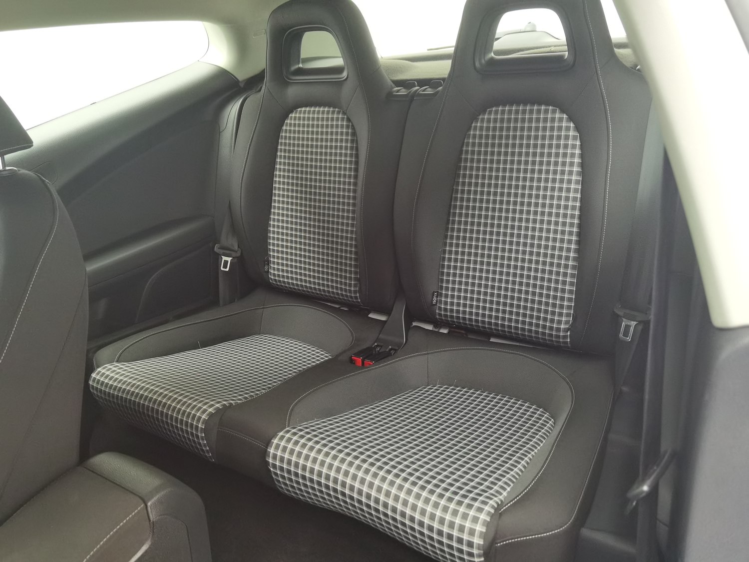 Used Volkswagen Scirocco (Imported) 2015 1.4 AT