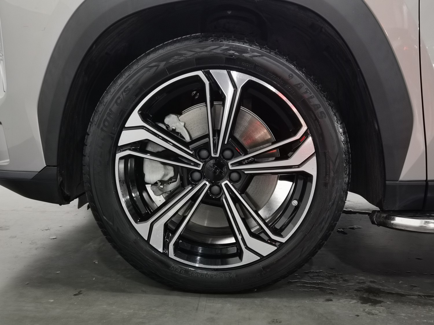 Used Geely Galaxy L7 2023 1.5 AT