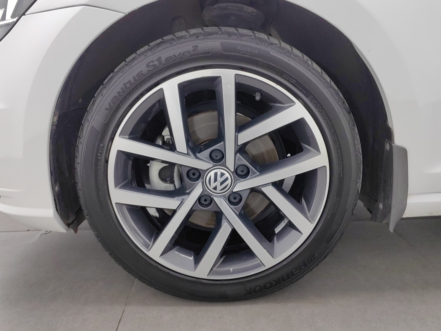 Used Volkswagen Golf 2020 1.4 AT