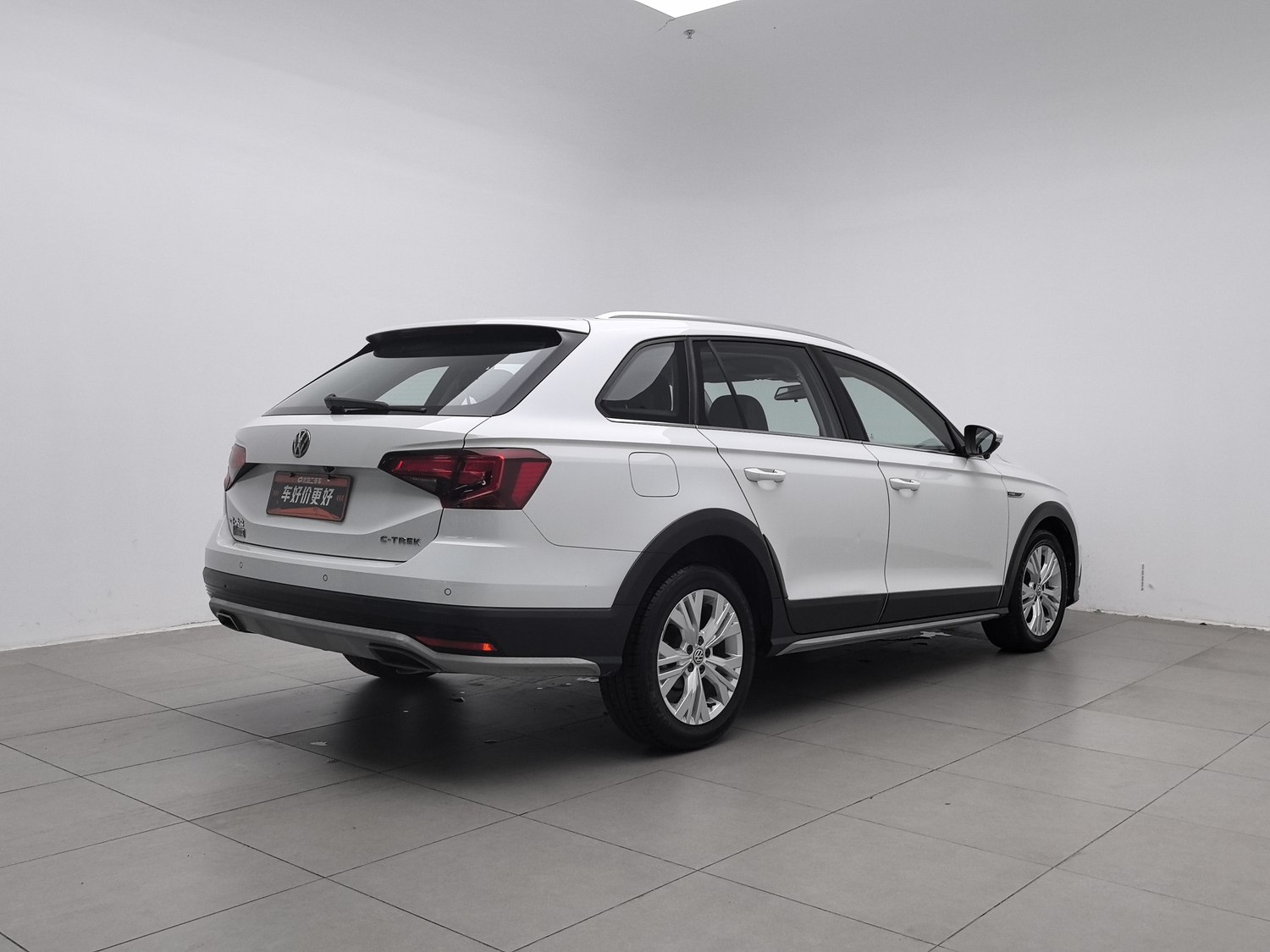 Used Volkswagen C-Trek 2018 1.5 AT