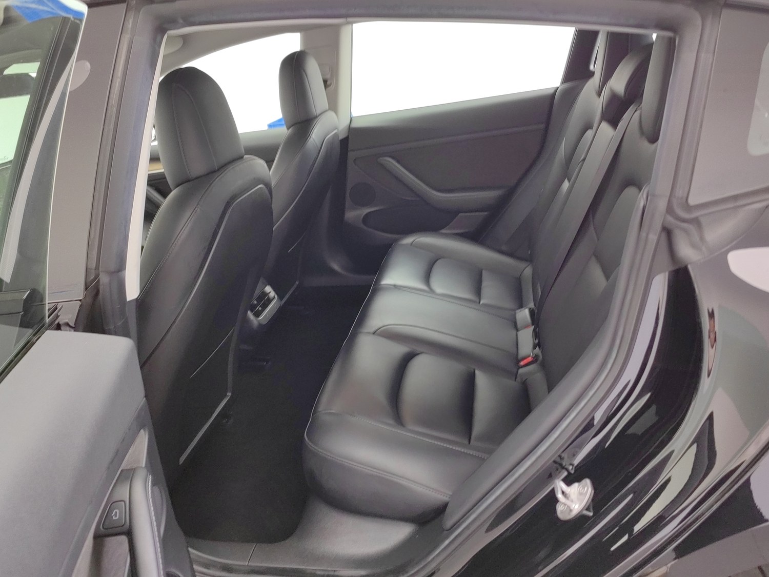 Used Tesla Model 3 2021