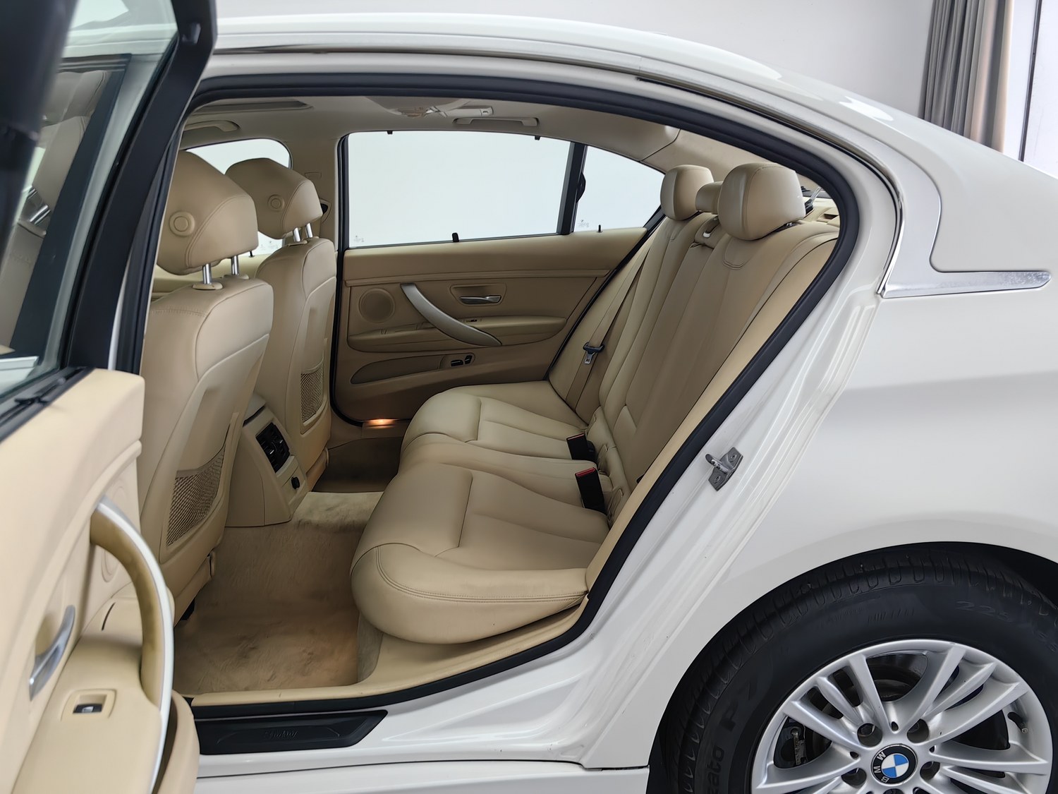 Used BMW 3 Series 2015 2.0 AT