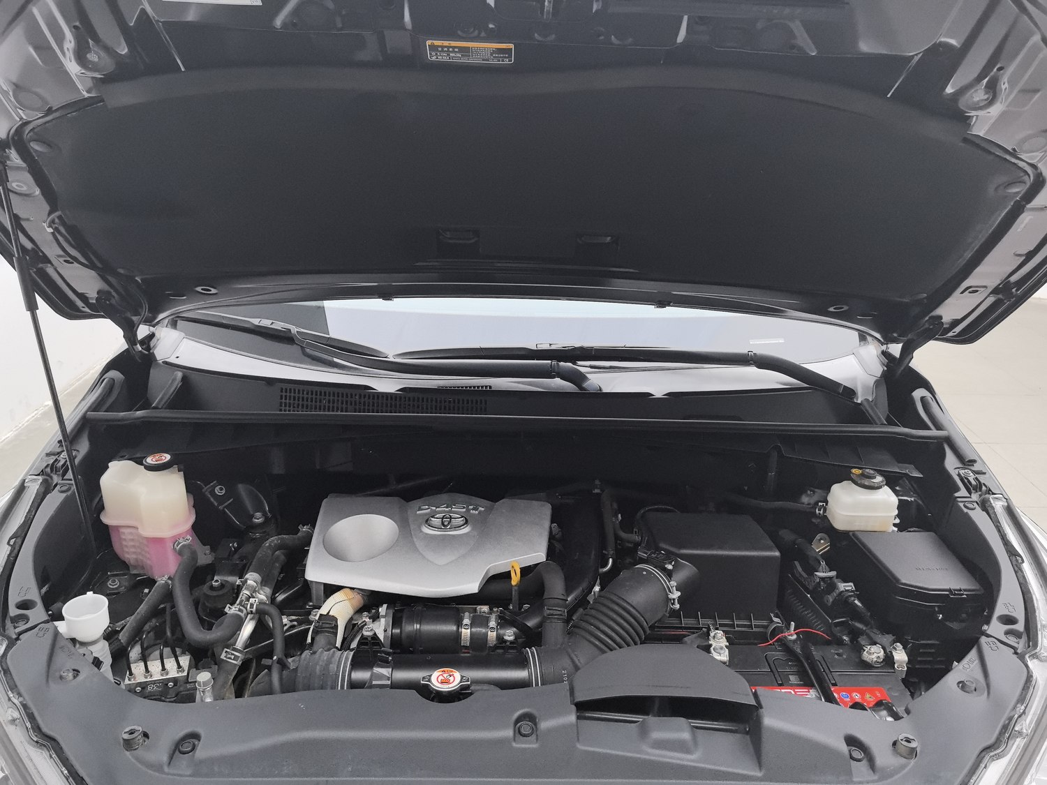 Used Toyota Highlander 2021 2.0 AT
