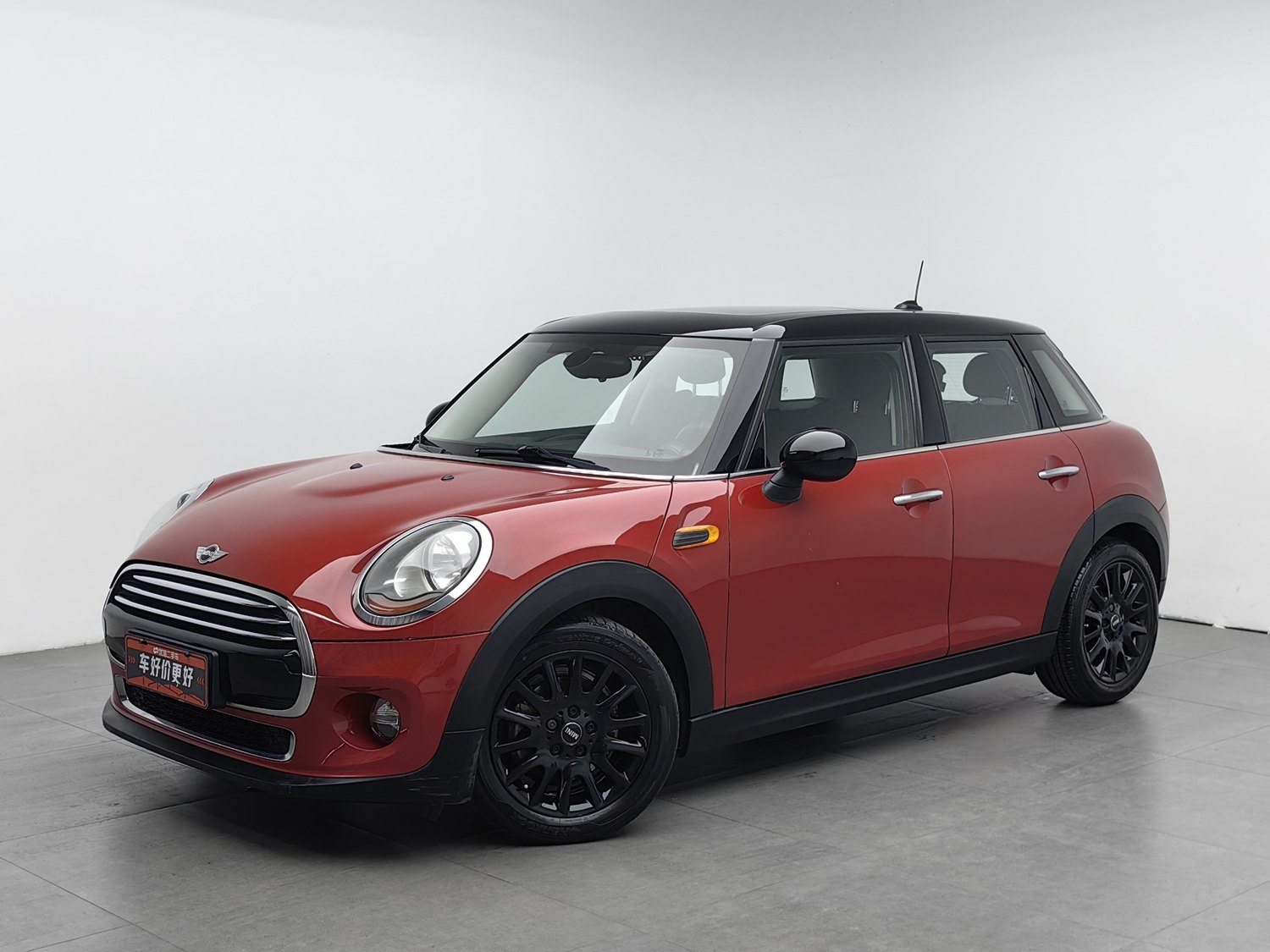 Used MINI MINI 2016 1.5 AT