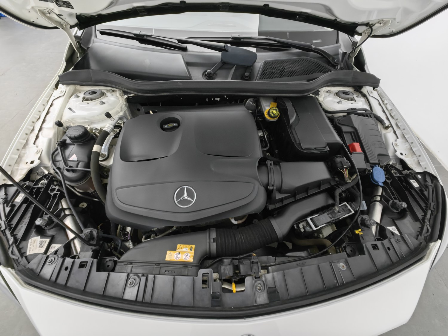 Used Mercedes-Benz GLA 2018 1.6 AT