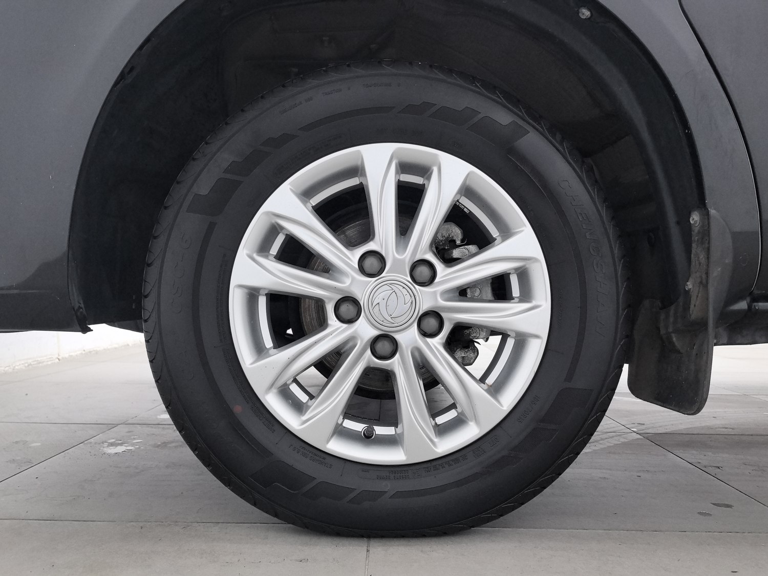Used Dongfeng Forthing Lingzhi 2020 1.6 MT