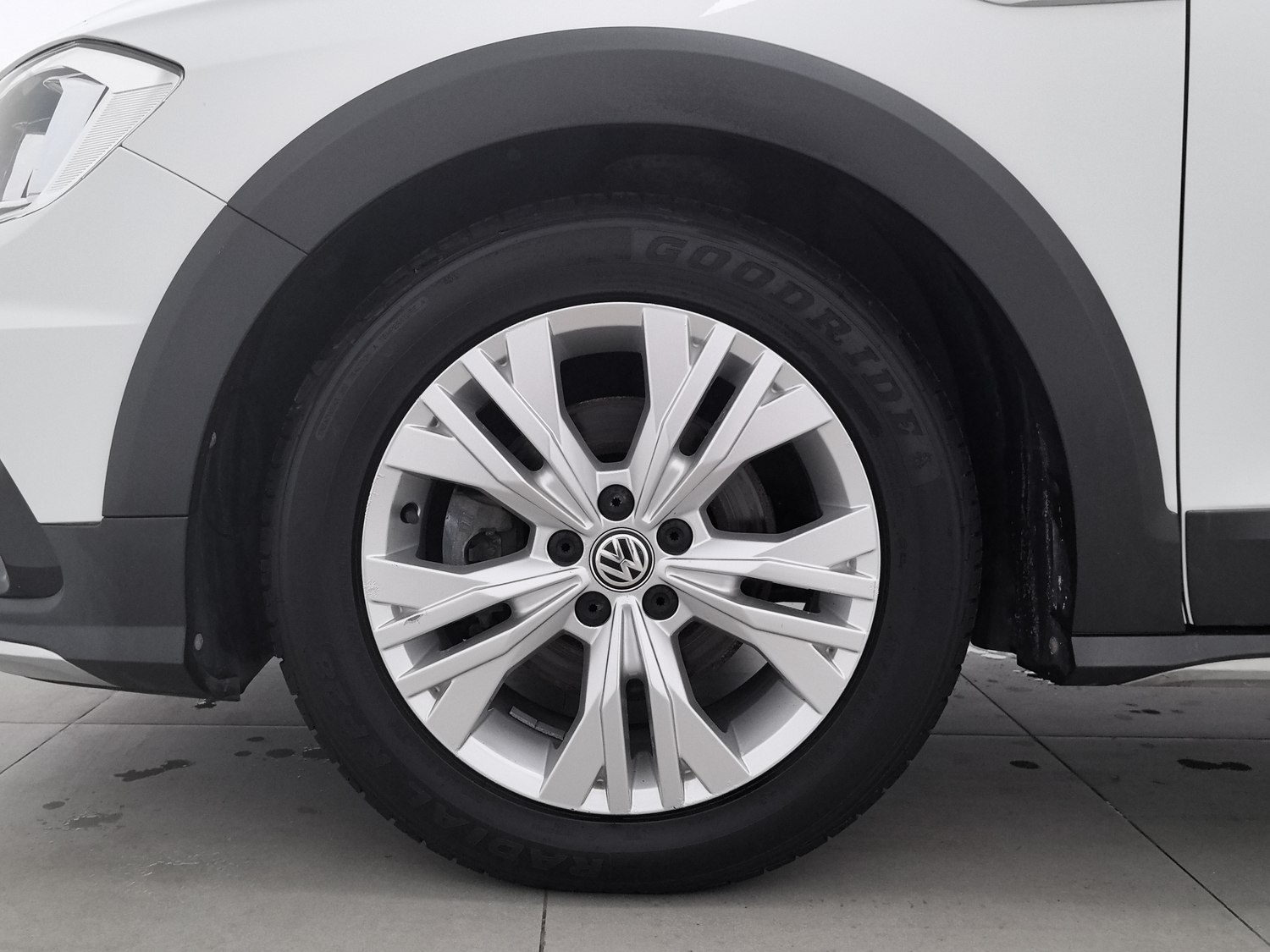 Used Volkswagen C-Trek 2018 1.5 AT