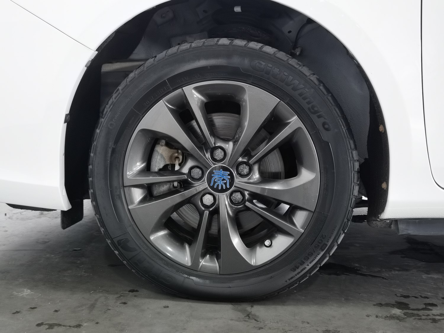 Used BYD Qin EV 2017 1.5 AT