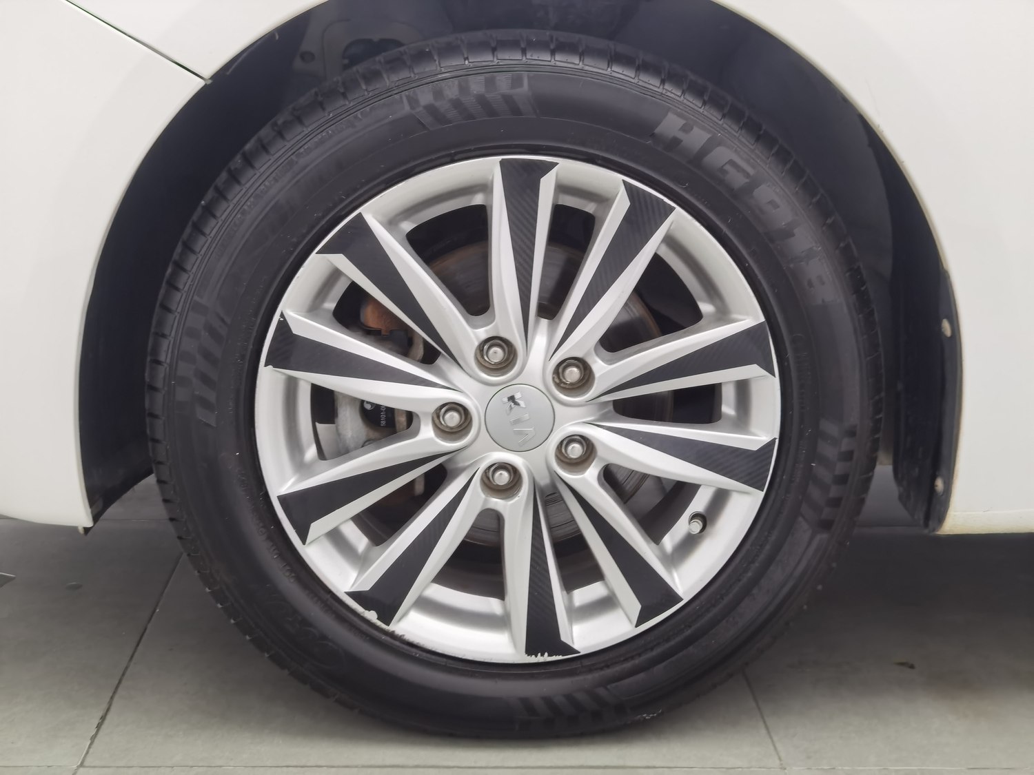 Used Kia K3 2015 1.6 MT