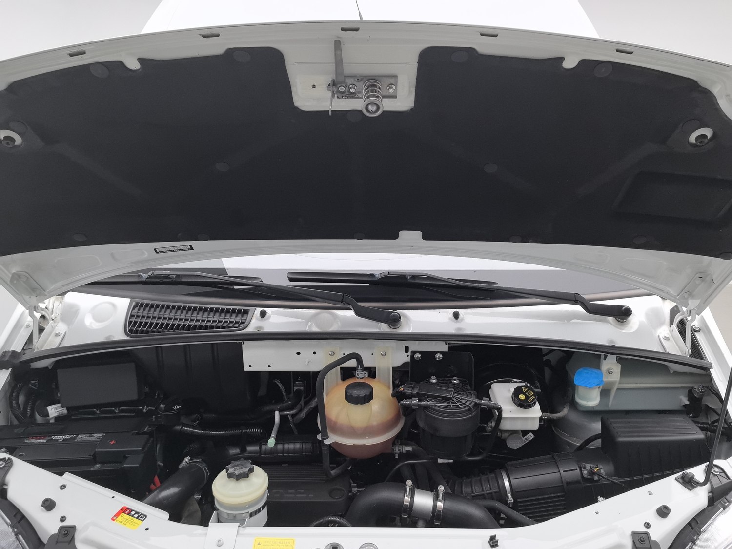 Used SAIC MAXUS V80 2021 2.0 MT