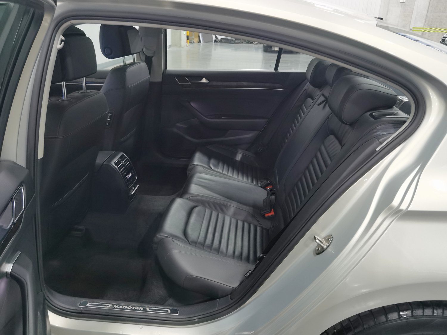 Used Volkswagen Magotan 2018 1.8 AT