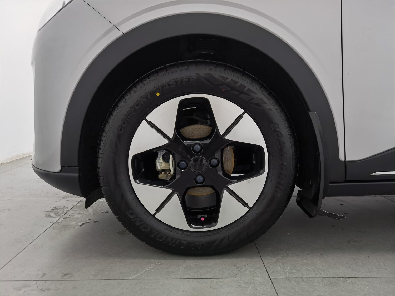 Used Geely Galaxy Xingyuan 2025