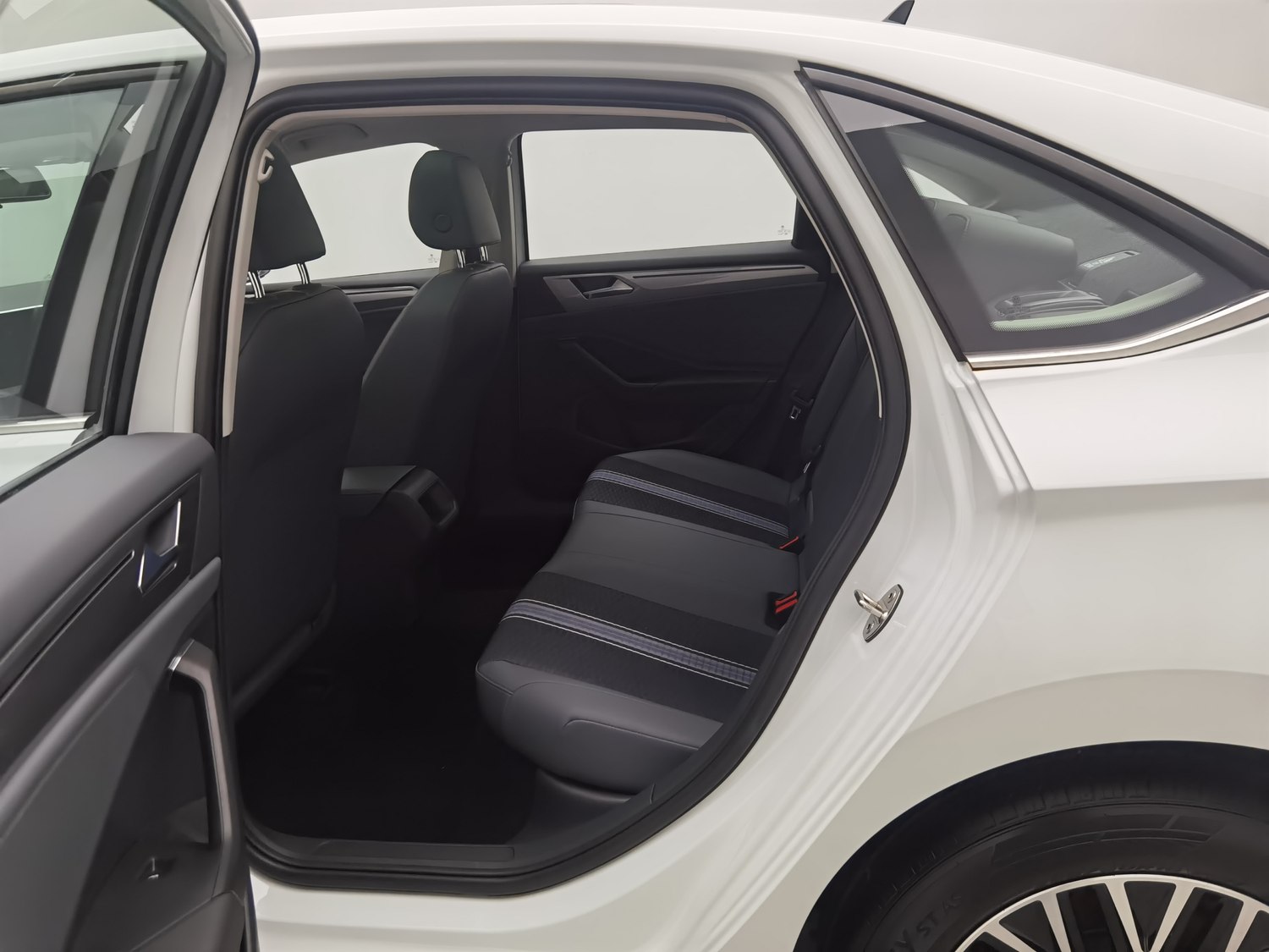Used Volkswagen Sagitar 2025 1.2 MT