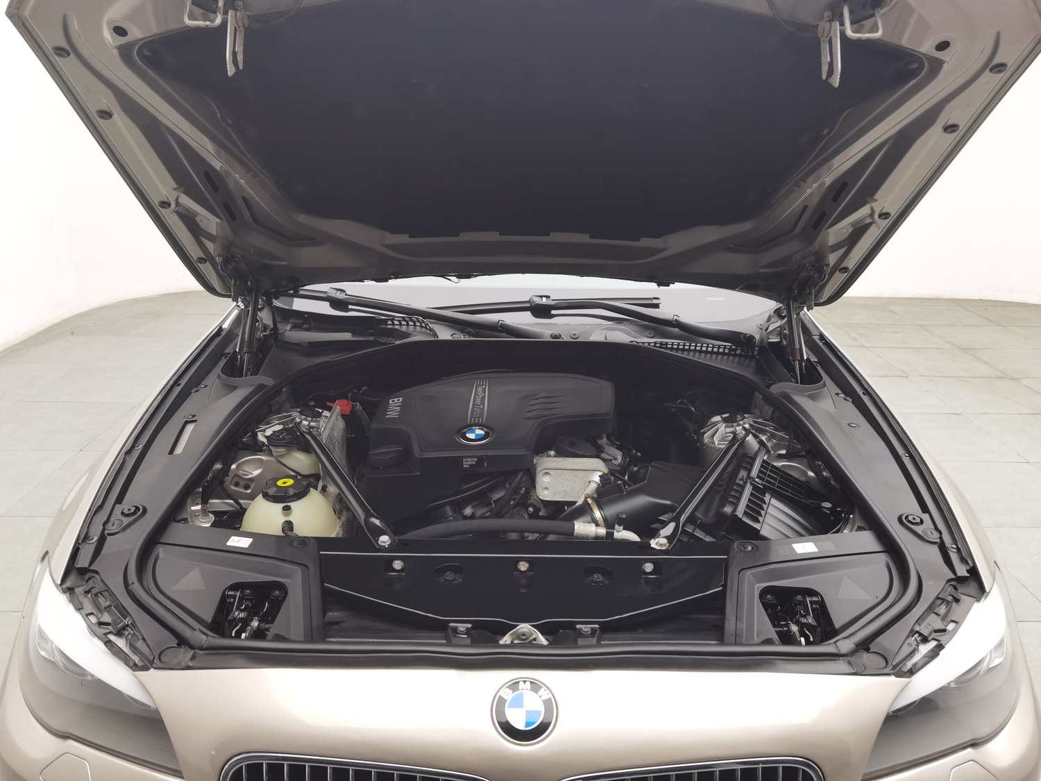 Used BMW 5 Series 2013 2.0 AT
