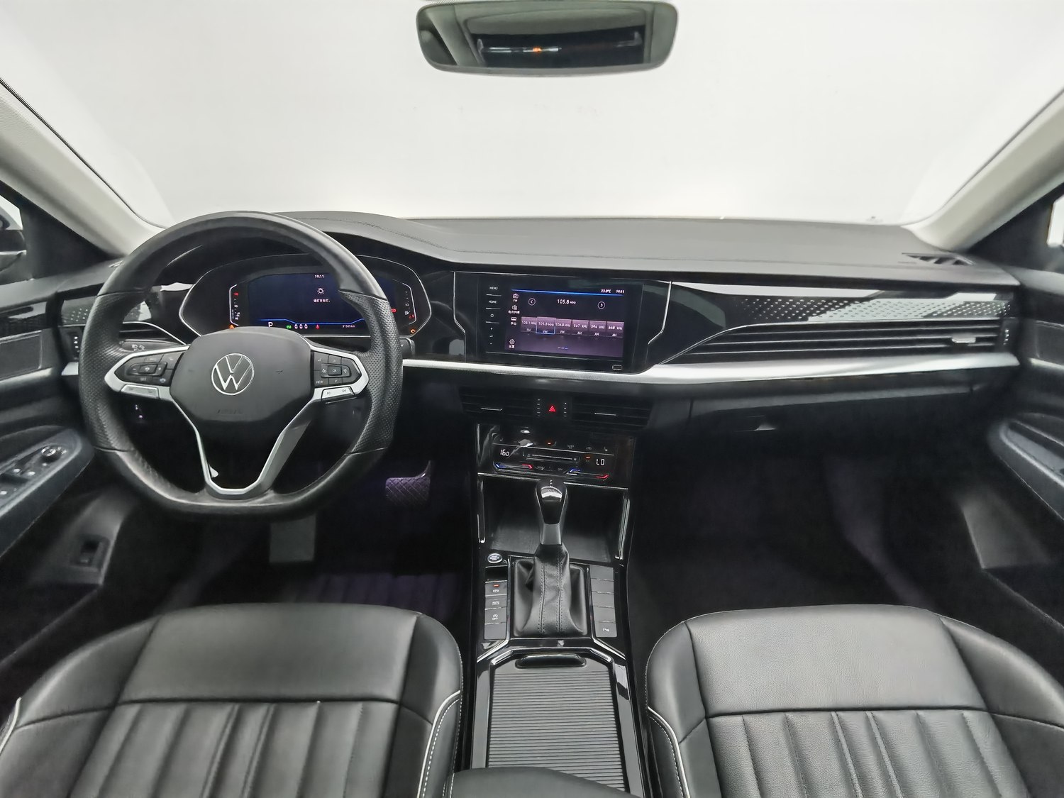 Used Volkswagen Passat 2022 2.0 AT
