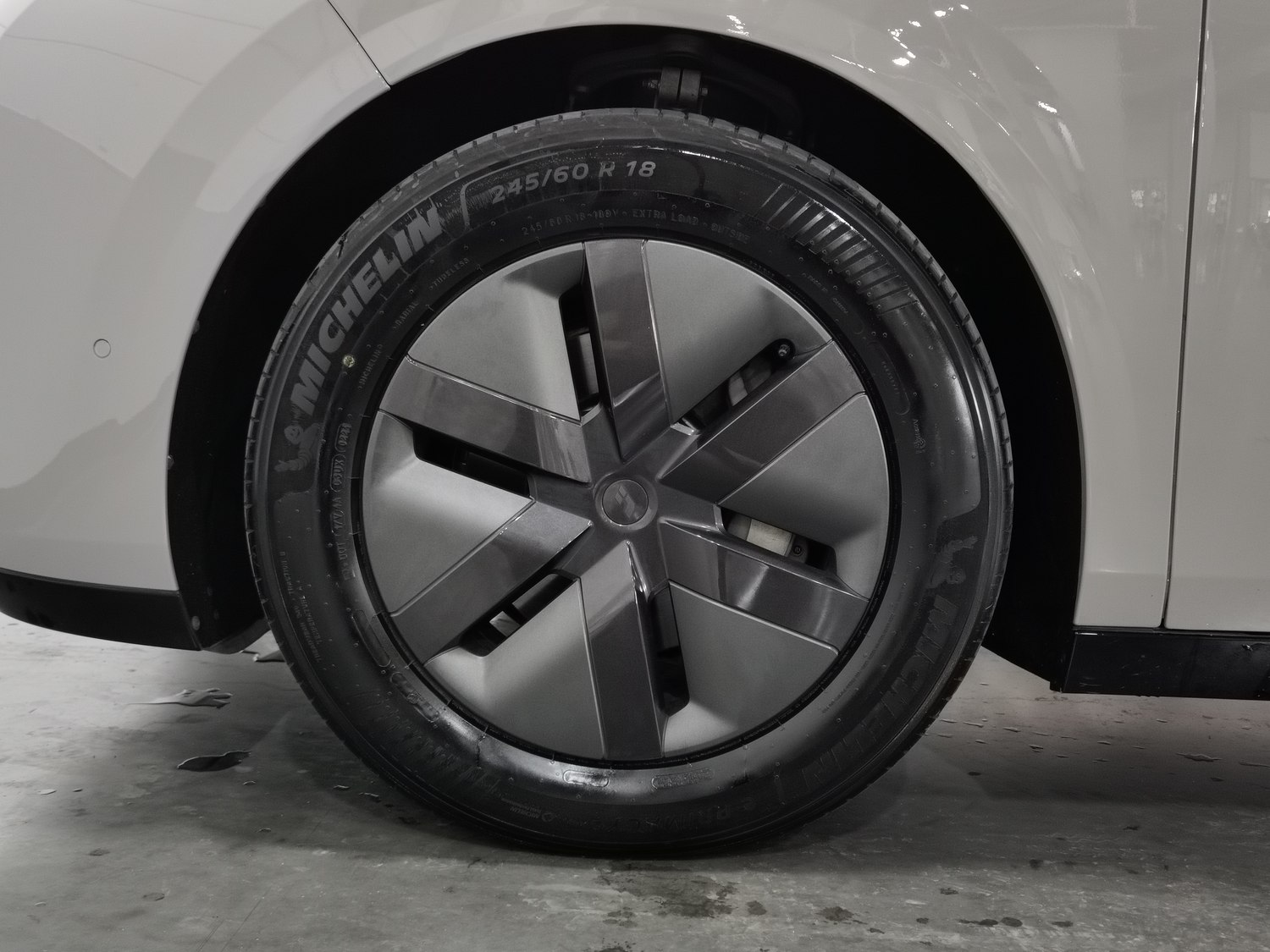 Used Li Auto MEGA 2024