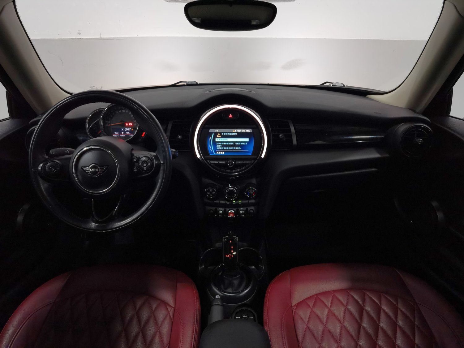 Used MINI MINI 2018 1.5 AT