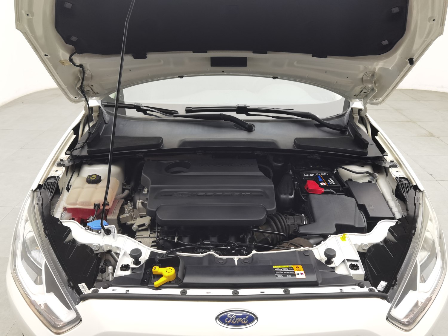 Used Ford Escort 2015 1.5 AT