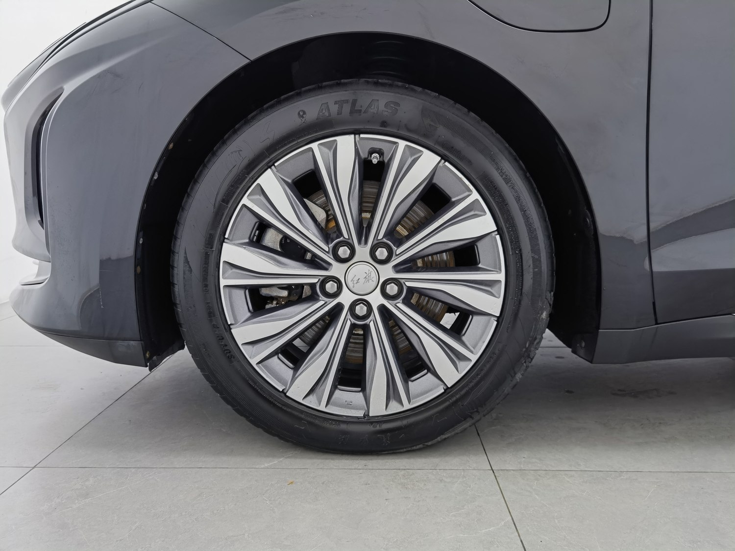 Used Hongqi E-QM5 2022
