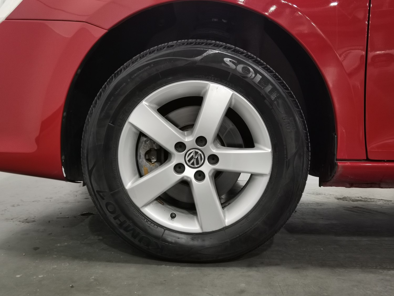 Used Volkswagen Bora 2011 1.6 AT