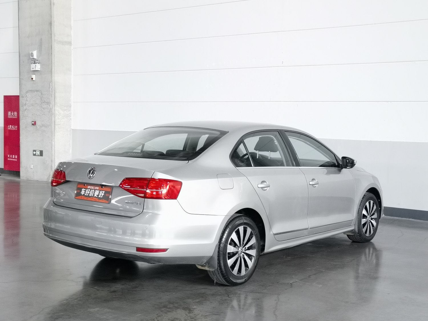 Used Volkswagen Sagitar 2018 1.6 AT