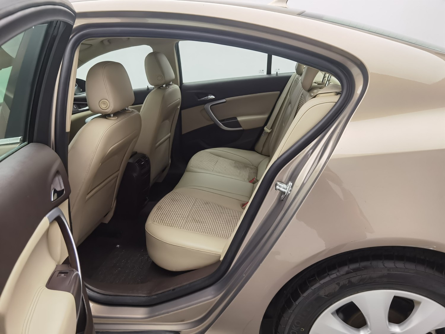 Used Buick Regal 2014 2.0 AT