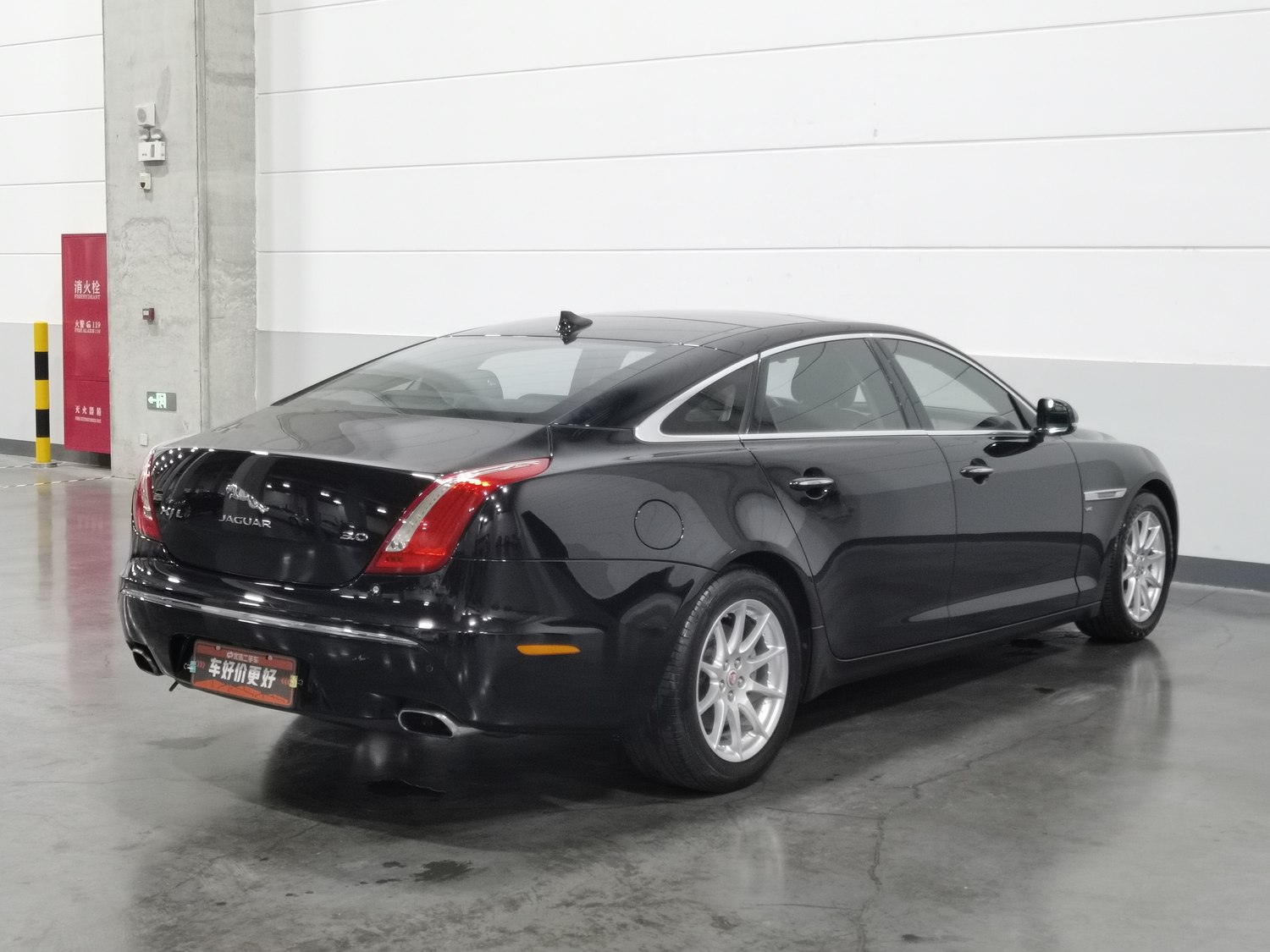 Used Jaguar XJ 2015 3.0 AT