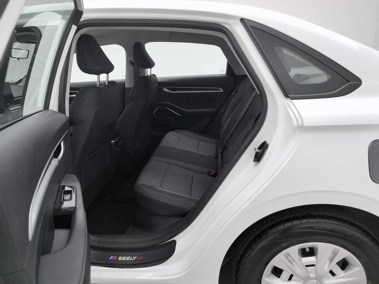 Used Geely Emgrand 2023 1.5 MT