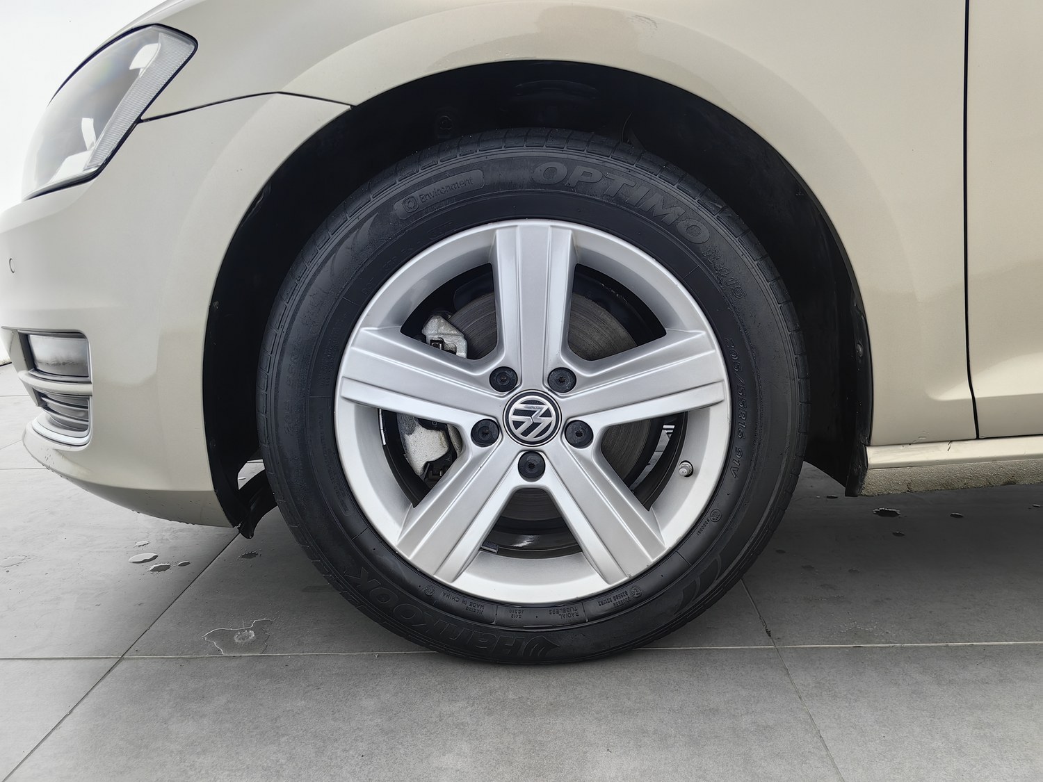 Used Volkswagen Golf 2017 1.6 AT