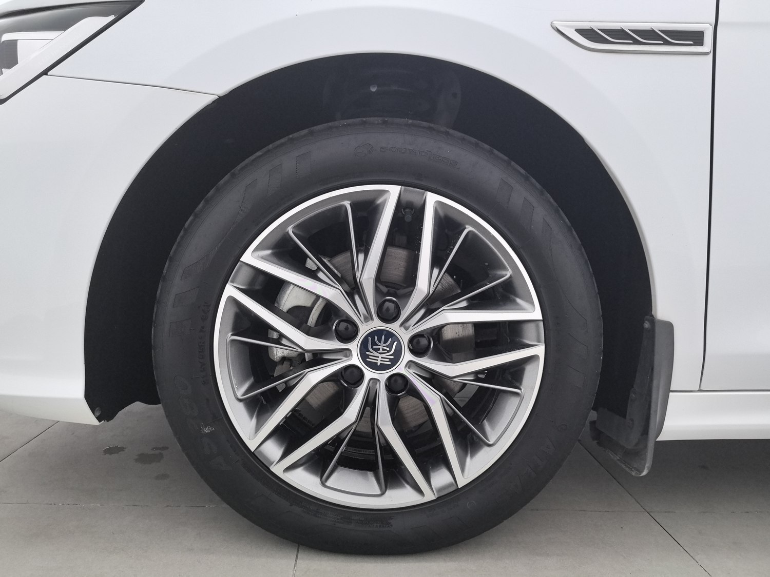 Used BYD Qin PLUS 2023 1.5 AT