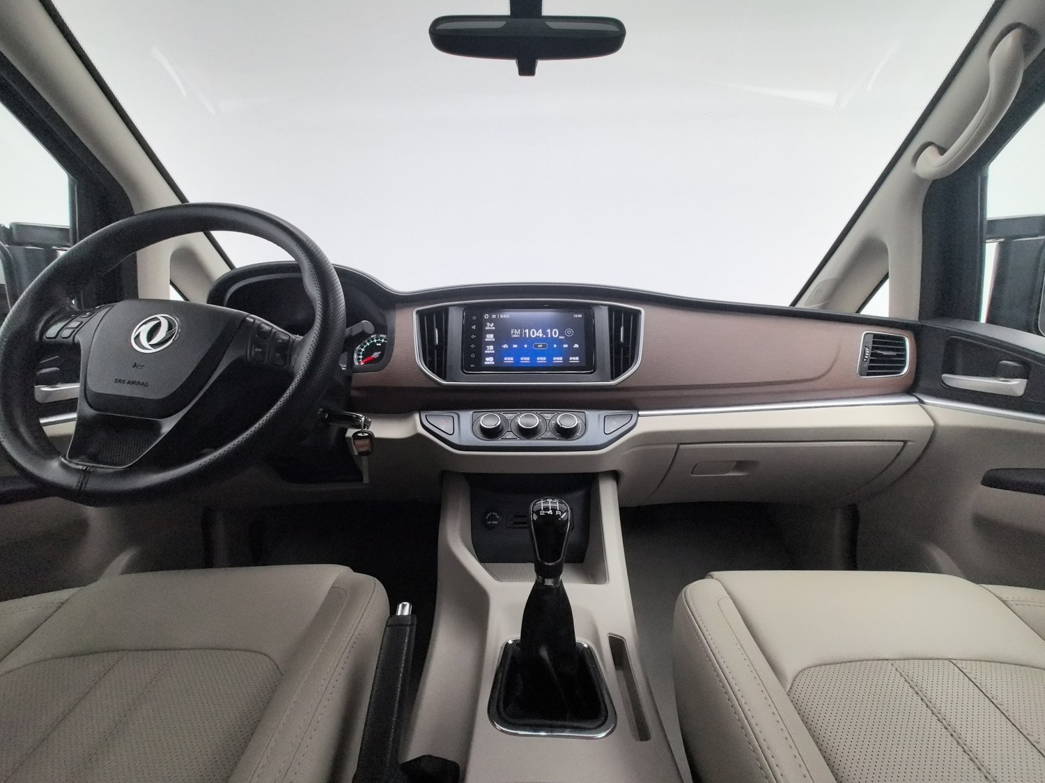 Used Dongfeng Forthing Lingzhi 2020 1.6 MT