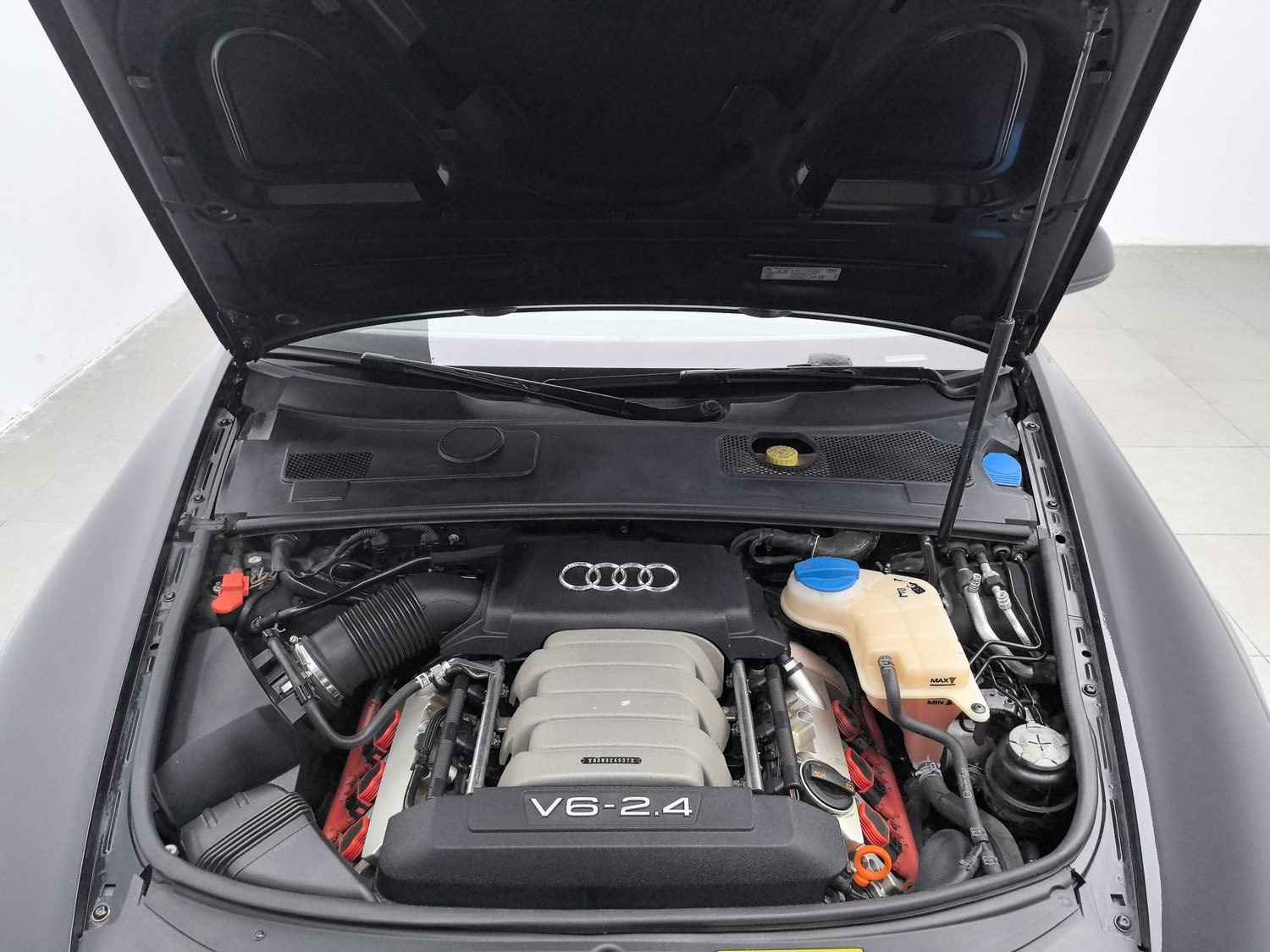 Used Audi A6L 2011 2.4 AT