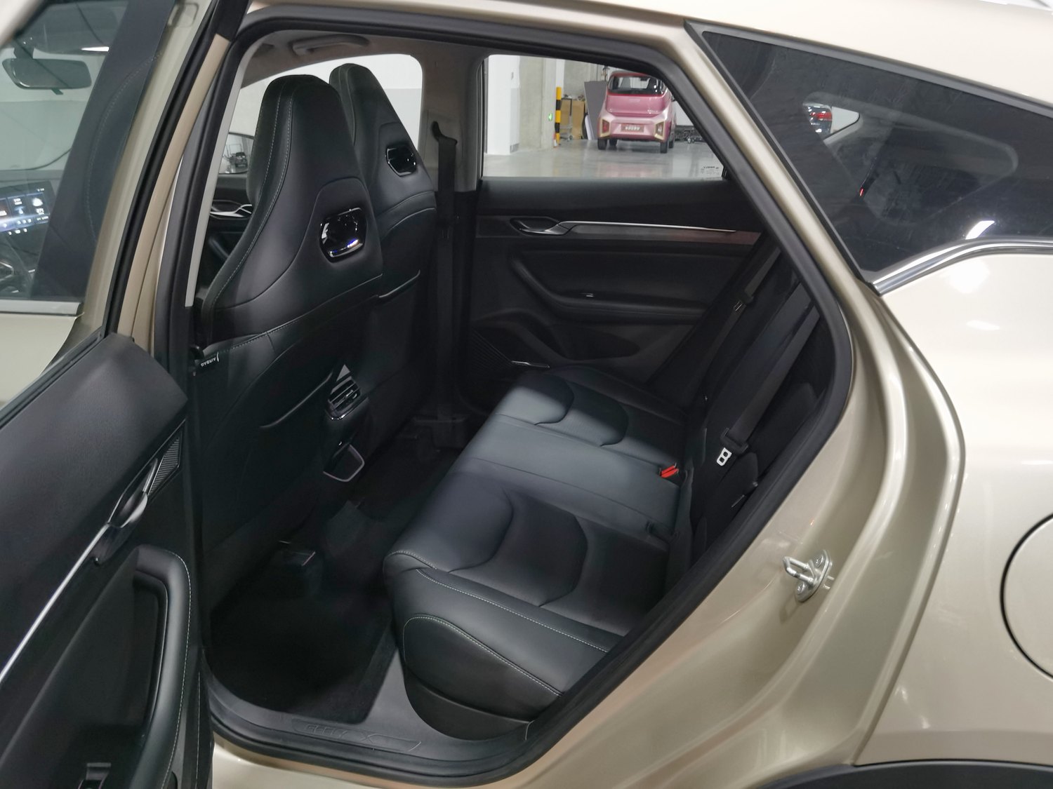 Used Geely Emgrand S 2021 1.4 MT