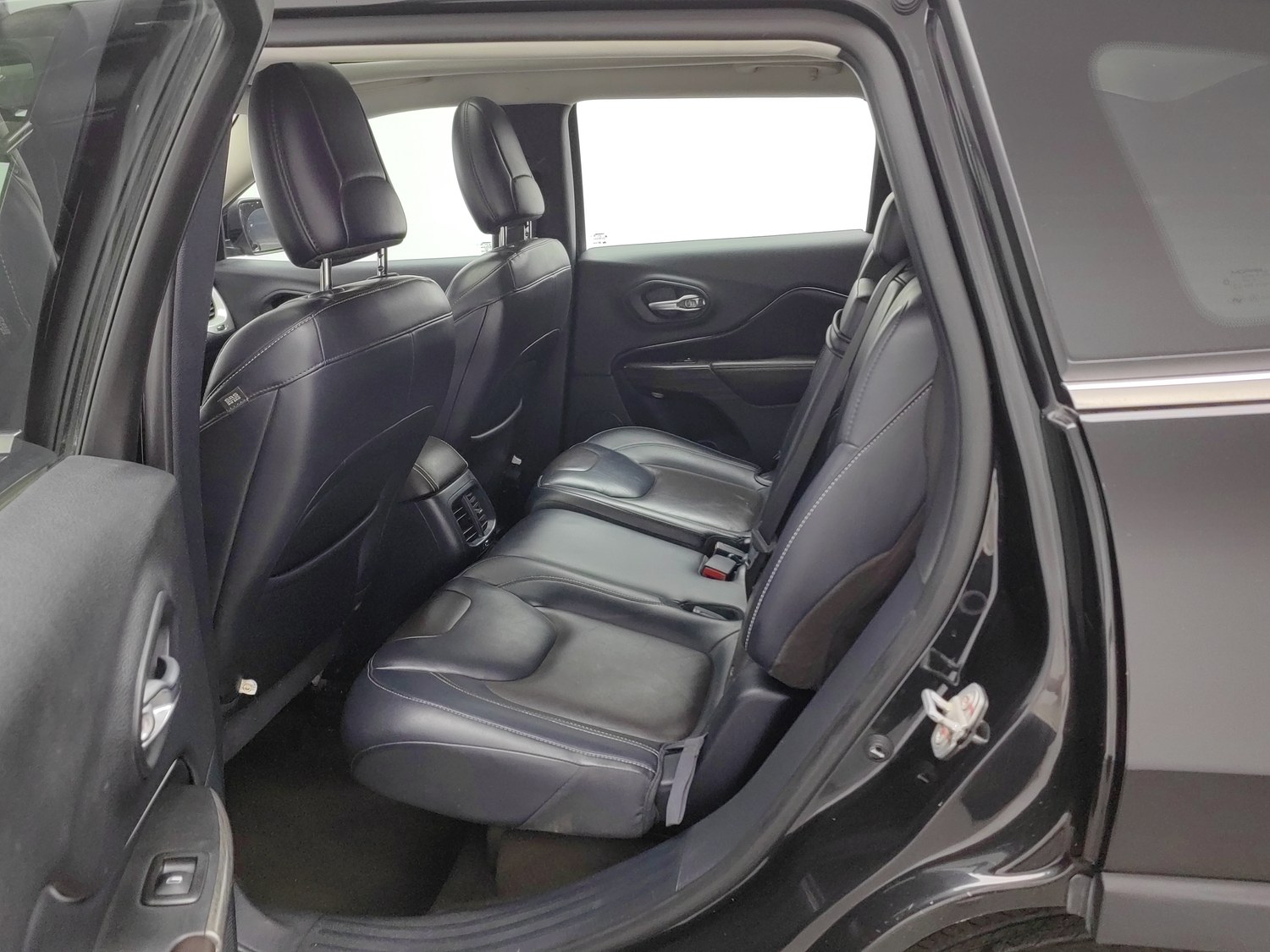 Used Jeep Cherokee 2016 2.4 AT