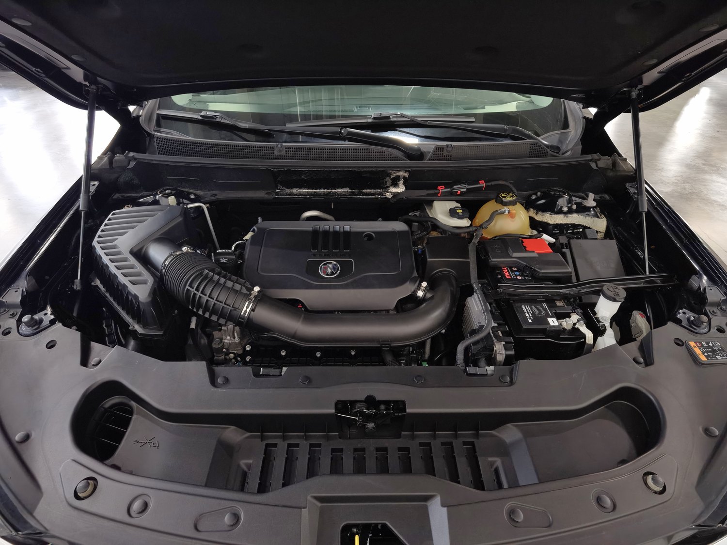 Used Buick Enclave 2022 2.0 AT