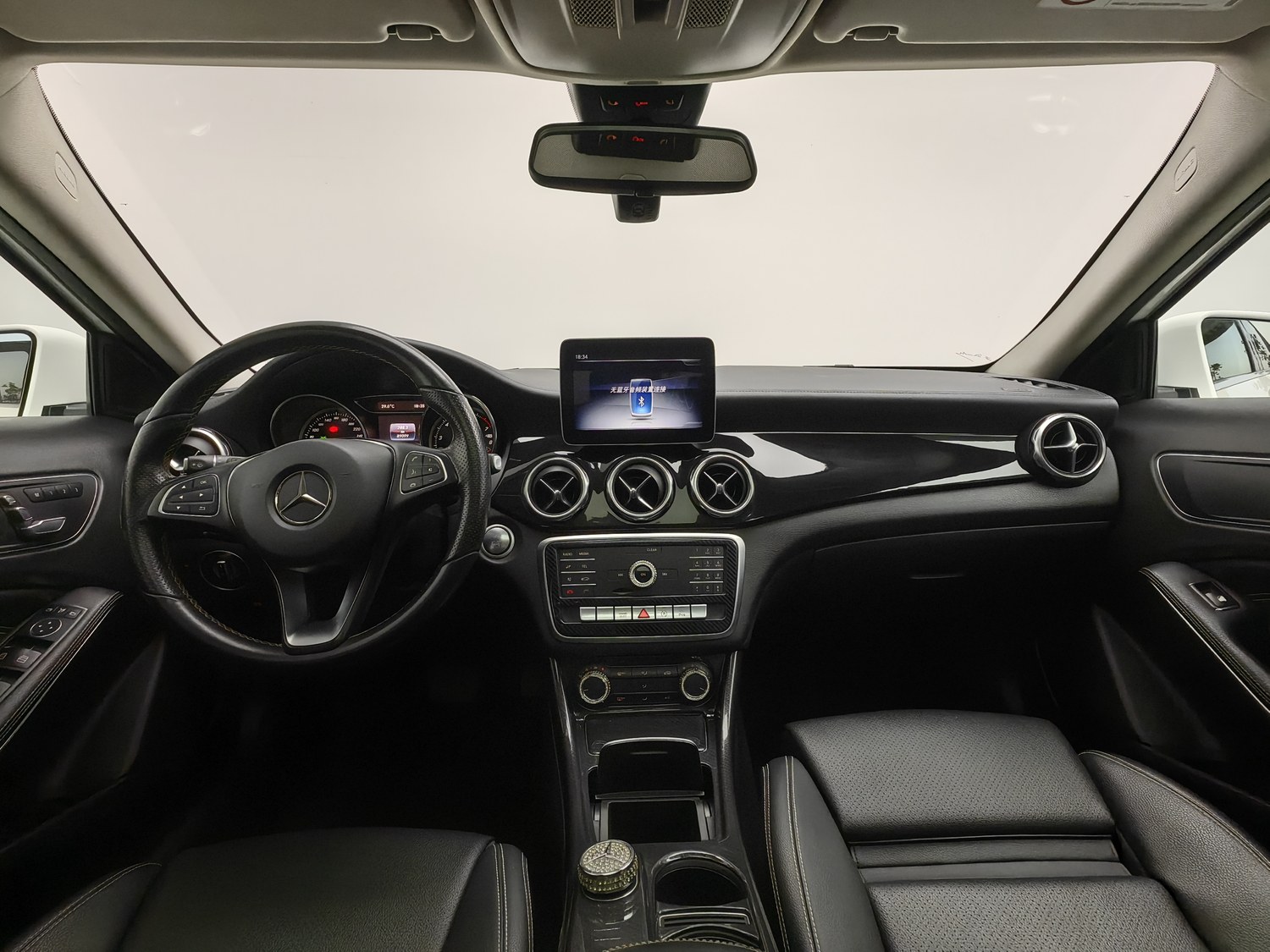 Used Mercedes-Benz GLA 2018 1.6 AT