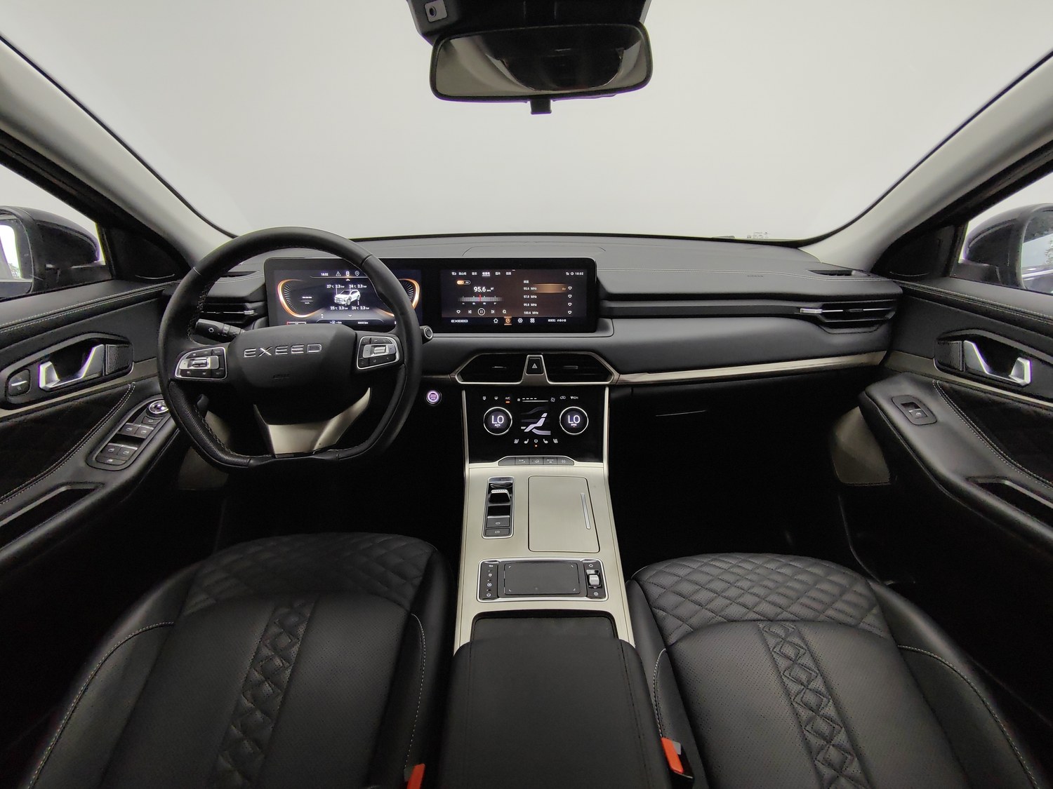 Used Exeed TXL 2021 1.6 AT