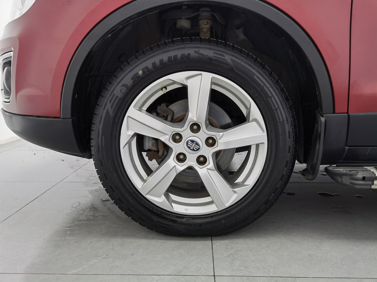 Used Bestune X80 2013 2.0 AT