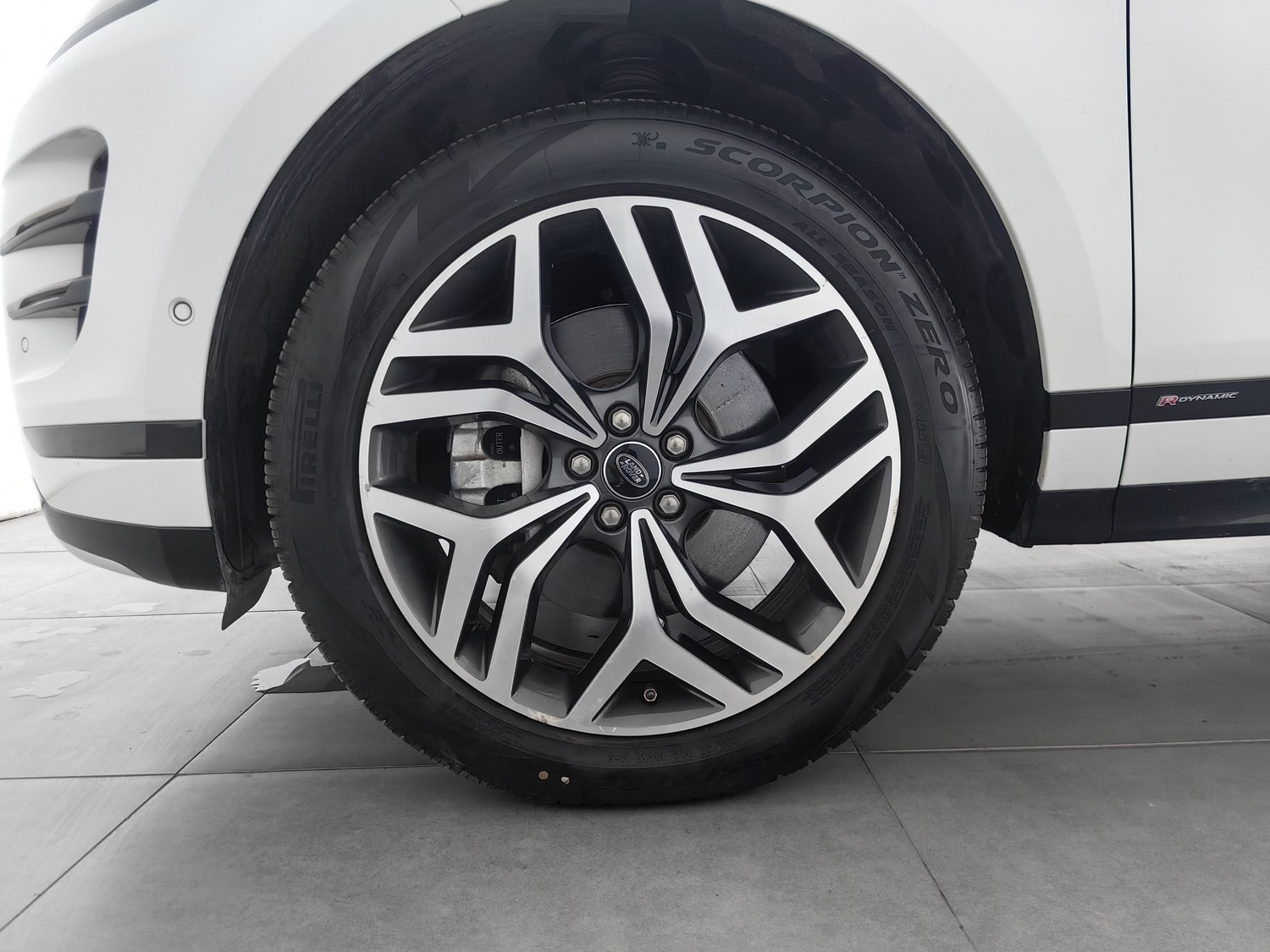 Used Land Rover Range Rover Evoque 2020 2.0 AT