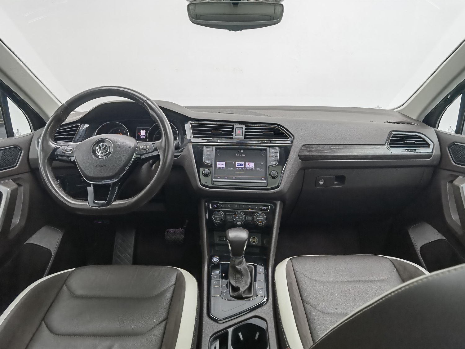 Used Volkswagen Tiguan L 2017 1.8 AT