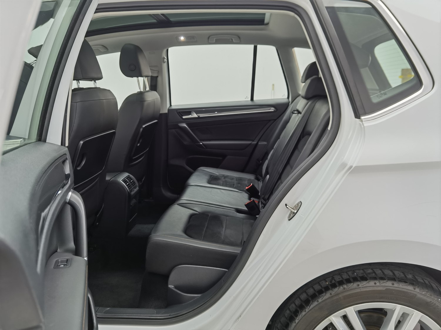 Used Volkswagen Golf Sportsvan 2018 1.4 AT