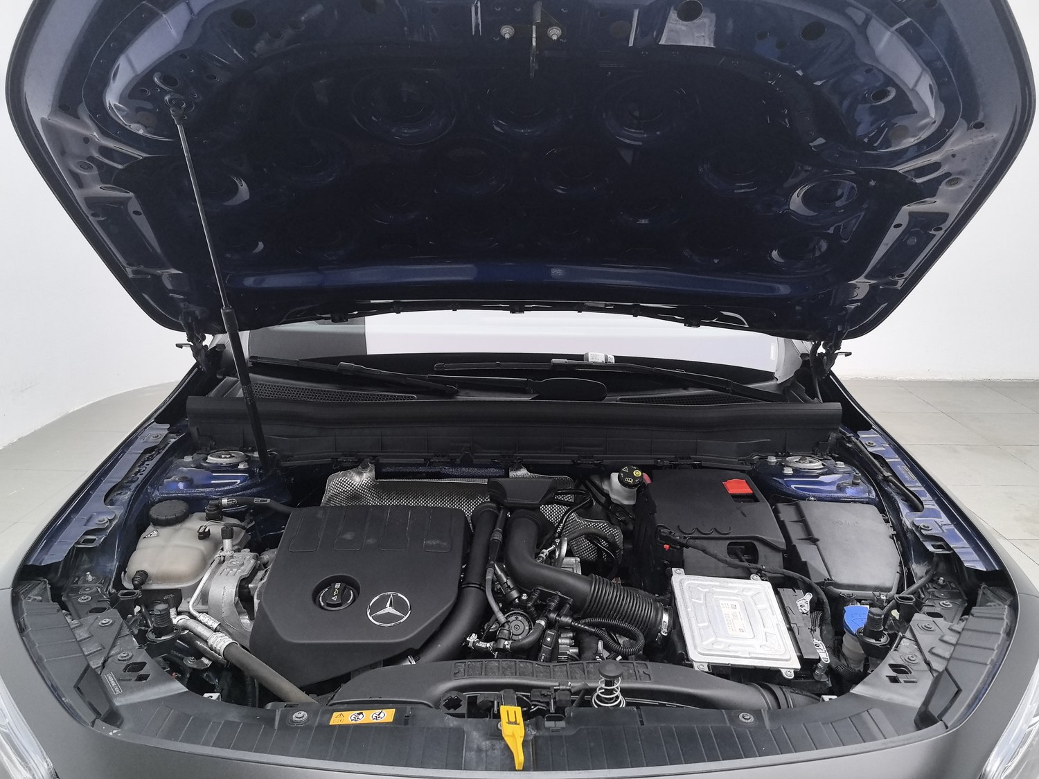 Used Mercedes-Benz GLB 2021 1.3 AT