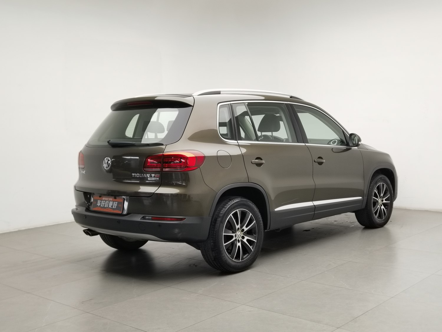 Used Volkswagen Tiguan 2015 1.8 AT