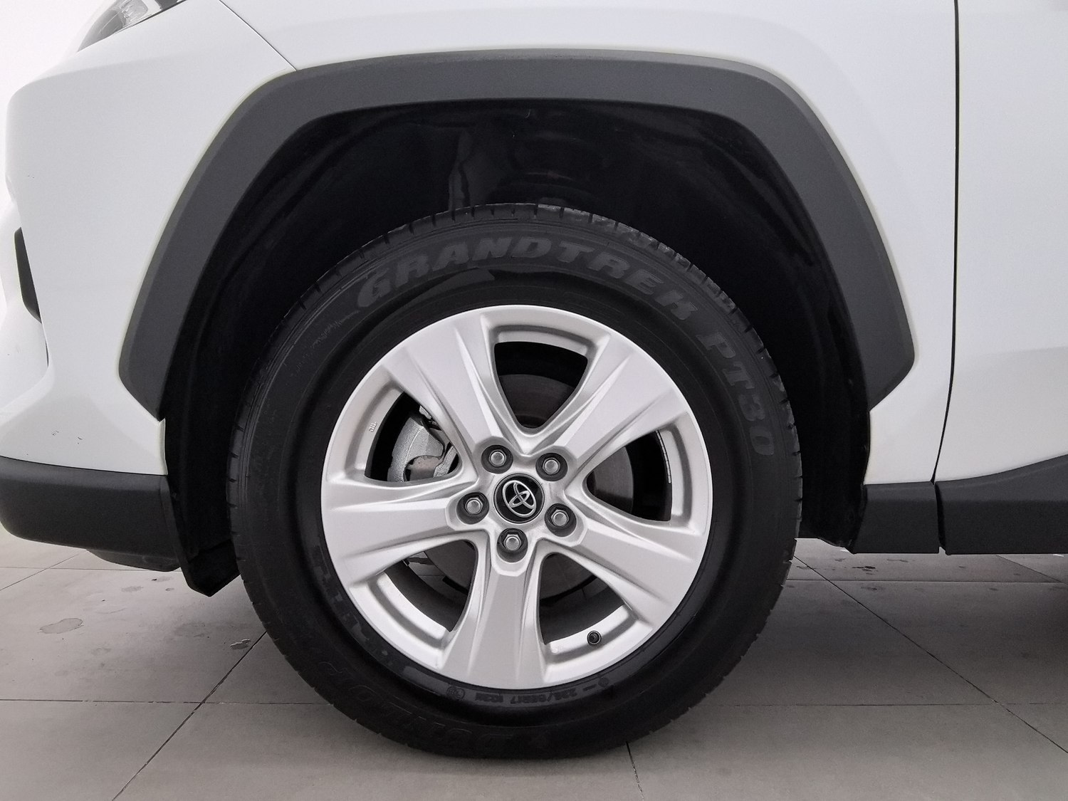 Used Toyota RAV4 2024 2.0 AT