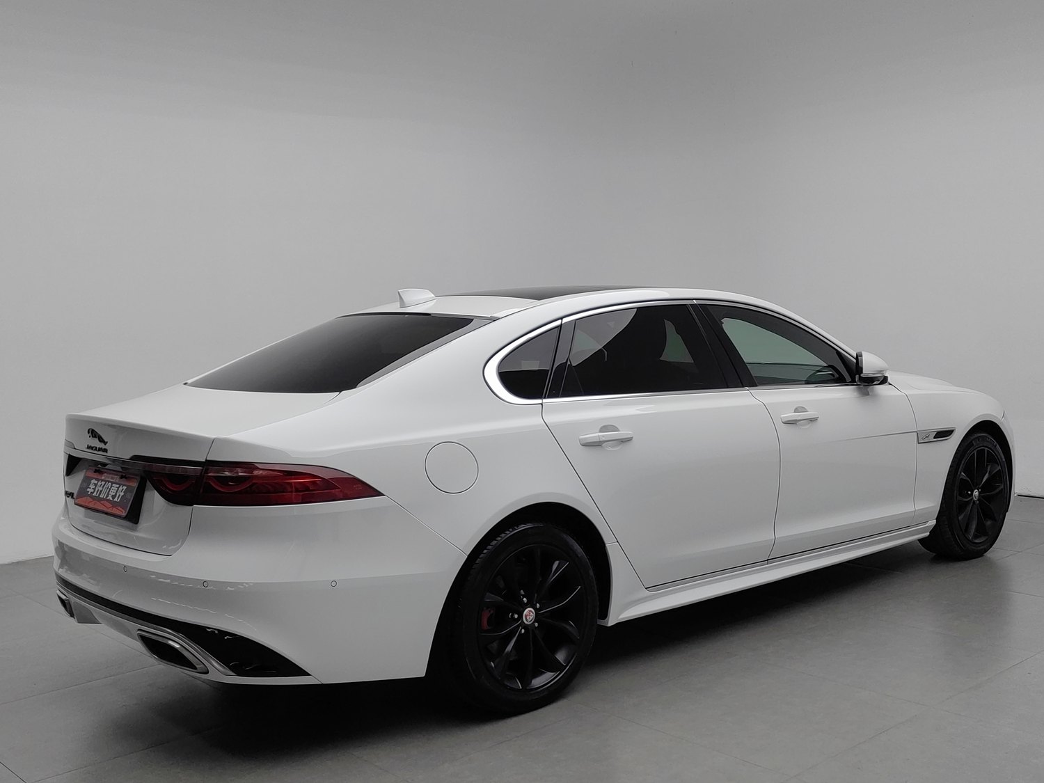 Used Jaguar XFL 2022 2.0 AT