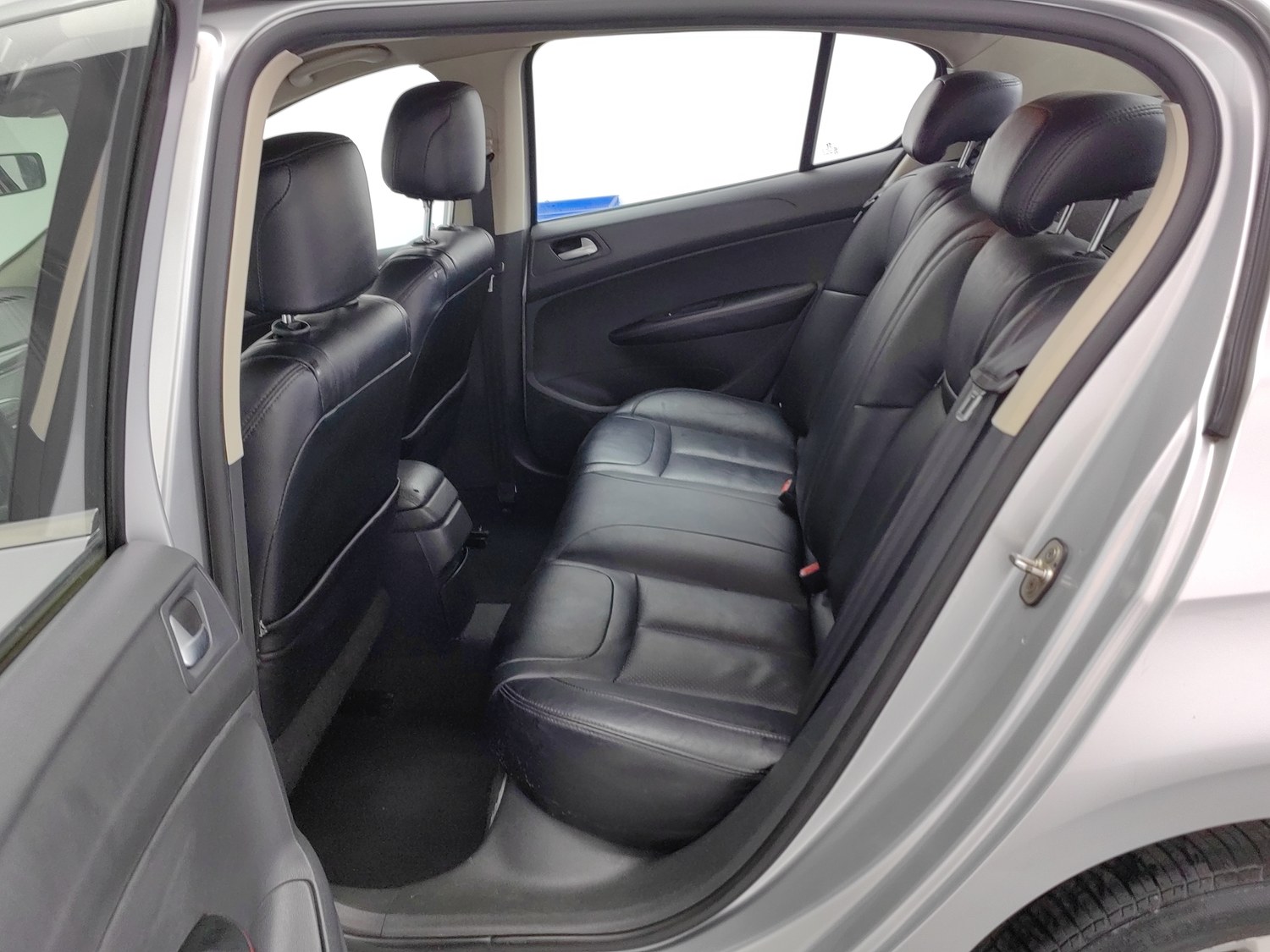 Used Peugeot 308 2012 1.6 AT