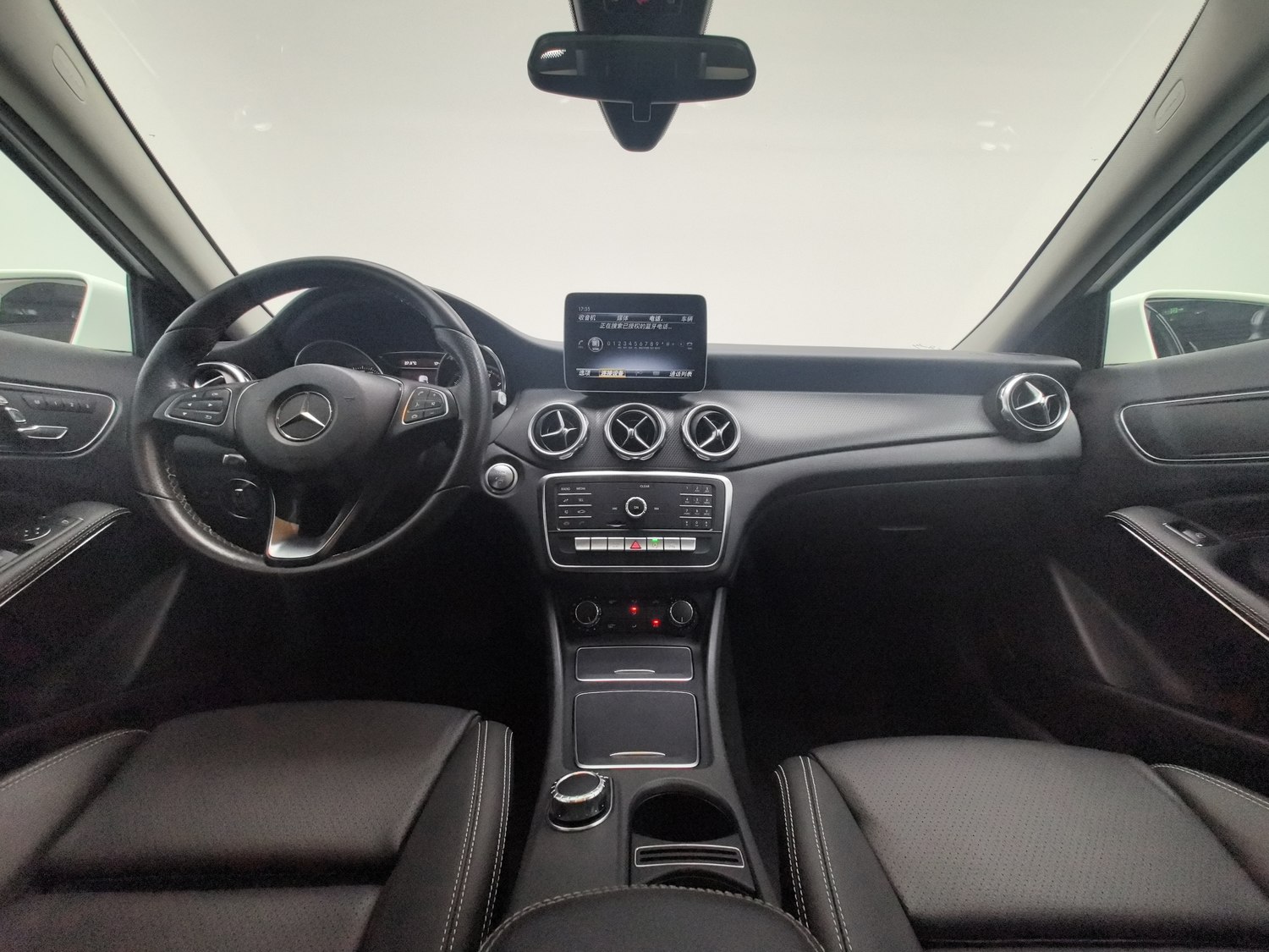 Used Mercedes-Benz GLA 2018 1.6 AT