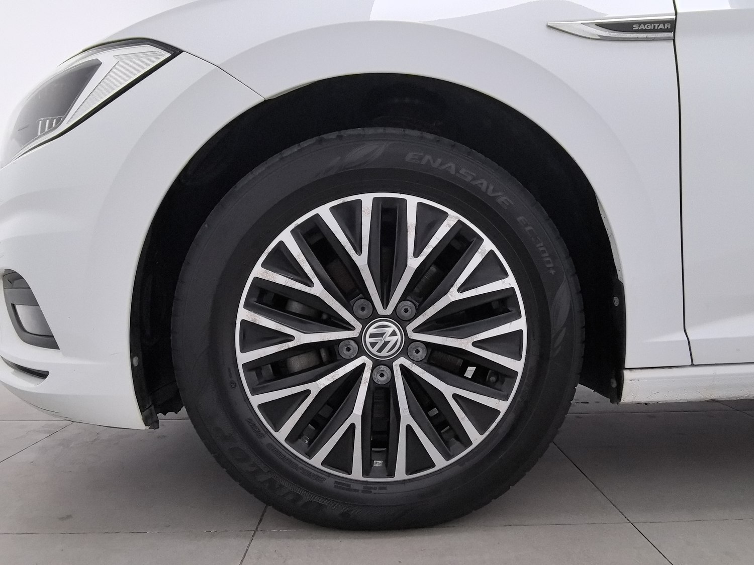 Used Volkswagen Sagitar 2021 1.4 AT