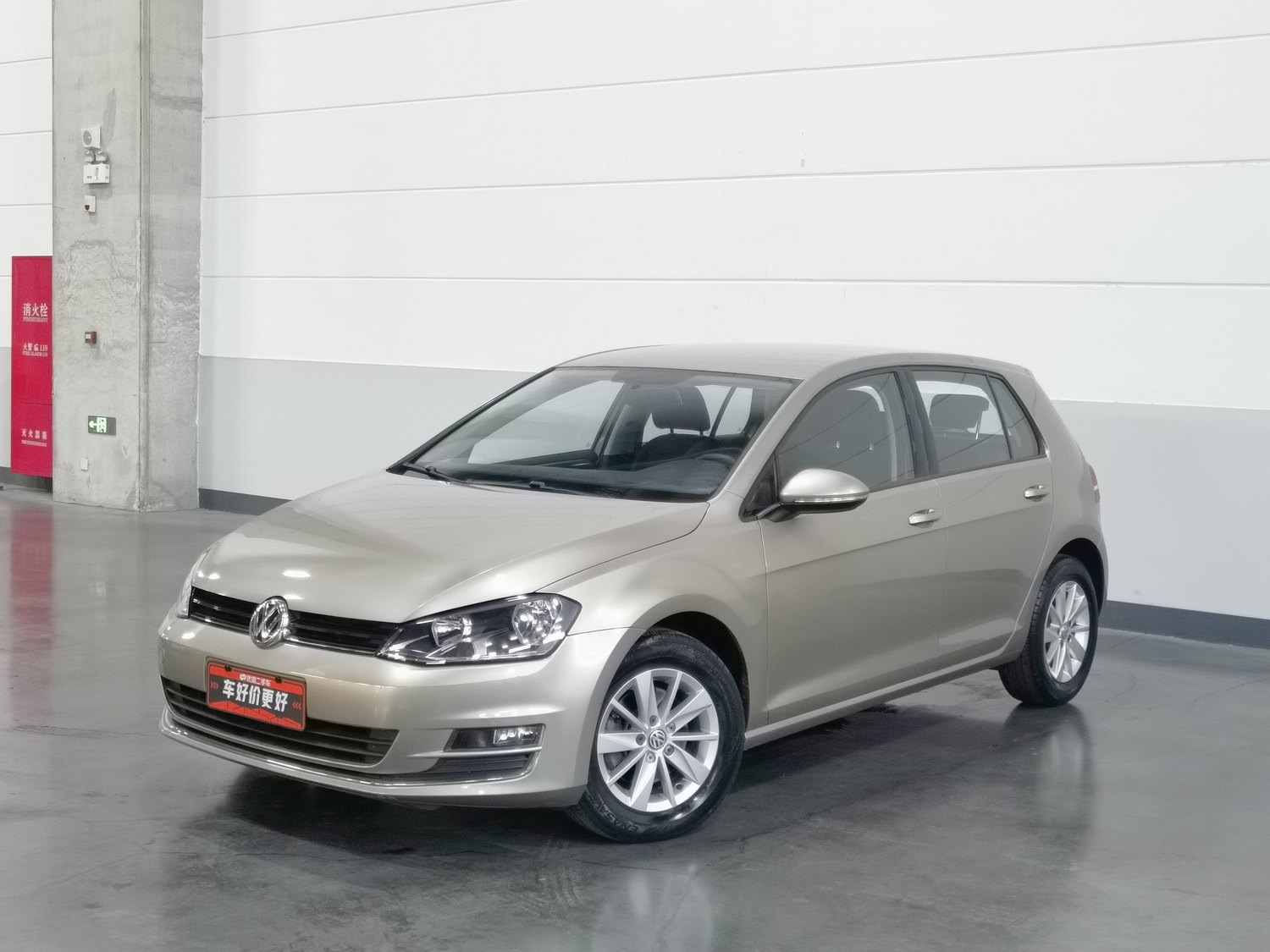Used Volkswagen Golf 2015 1.6 MT